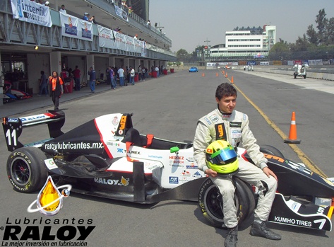 1ra. fecha de Carrera LATAM Fórmula 2000 celebrada en el Autódromo Hermanos Rodríguez en la Cuidad de México el día 28 de Abril de 2013, apoyando a nuestro piloto estrella Fabián Welter de Raloy Racing Team con el auto número 11