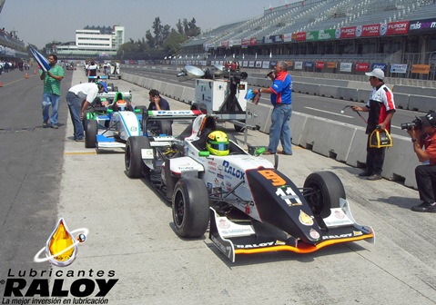 1ra. fecha de Carrera LATAM Fórmula 2000 celebrada en el Autódromo Hermanos Rodríguez en la Cuidad de México el día 28 de Abril de 2013, apoyando a nuestro piloto estrella Fabián Welter de Raloy Racing Team con el auto número 11