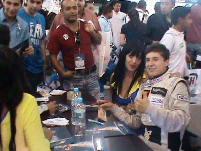 Presencia de Raloy Lubricantes en la Expo INA 2013 celebrada en Centro Banamex, en la Cuidad de Mxico los das 10, 11 y 12 de Abril de 2013, presentando a Raloy Racing Team con el auto de carreras y los pilotos Fabin Welter y Daniel Duval