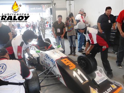 1ra. fecha de Carrera LATAM Fórmula 2000 celebrada en el Autódromo Hermanos Rodríguez en la Cuidad de México el día 28 de Abril de 2013, apoyando a nuestro piloto estrella Fabián Welter de Raloy Racing Team con el auto número 11