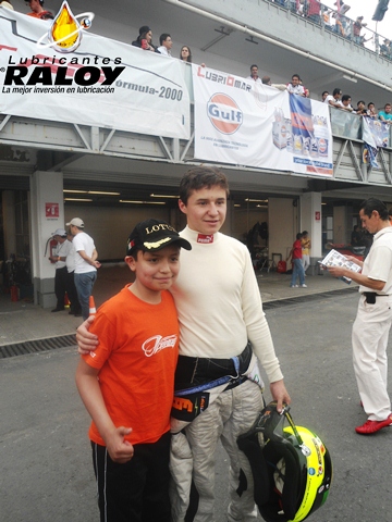 1ra. fecha de Carrera LATAM Fórmula 2000 celebrada en el Autódromo Hermanos Rodríguez en la Cuidad de México el día 28 de Abril de 2013, apoyando a nuestro piloto estrella Fabián Welter de Raloy Racing Team con el auto número 11