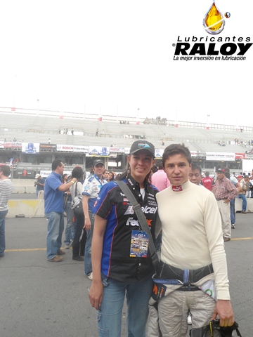 1ra. fecha de Carrera LATAM Fórmula 2000 celebrada en el Autódromo Hermanos Rodríguez en la Cuidad de México el día 28 de Abril de 2013, apoyando a nuestro piloto estrella Fabián Welter de Raloy Racing Team con el auto número 11