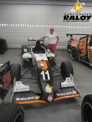 1ra. fecha de Carrera LATAM Fórmula 2000 celebrada en el Autódromo Hermanos Rodríguez en la Cuidad de México el día 28 de Abril de 2013, apoyando a nuestro piloto estrella Fabián Welter de Raloy Racing Team con el auto número 11